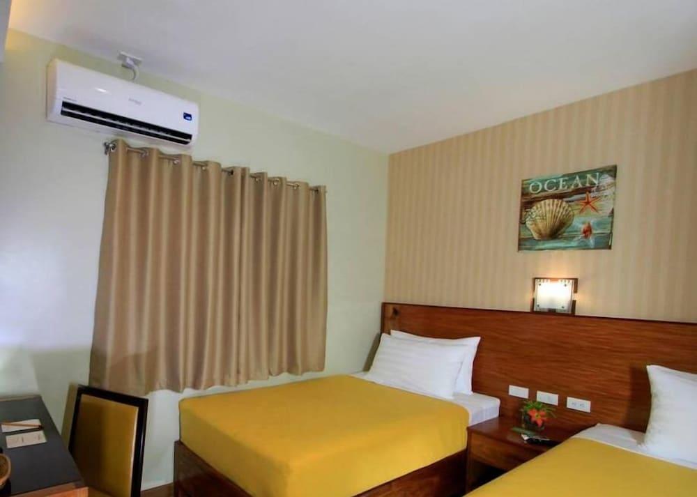 Coron Soleil Express Hotel Bagian luar foto