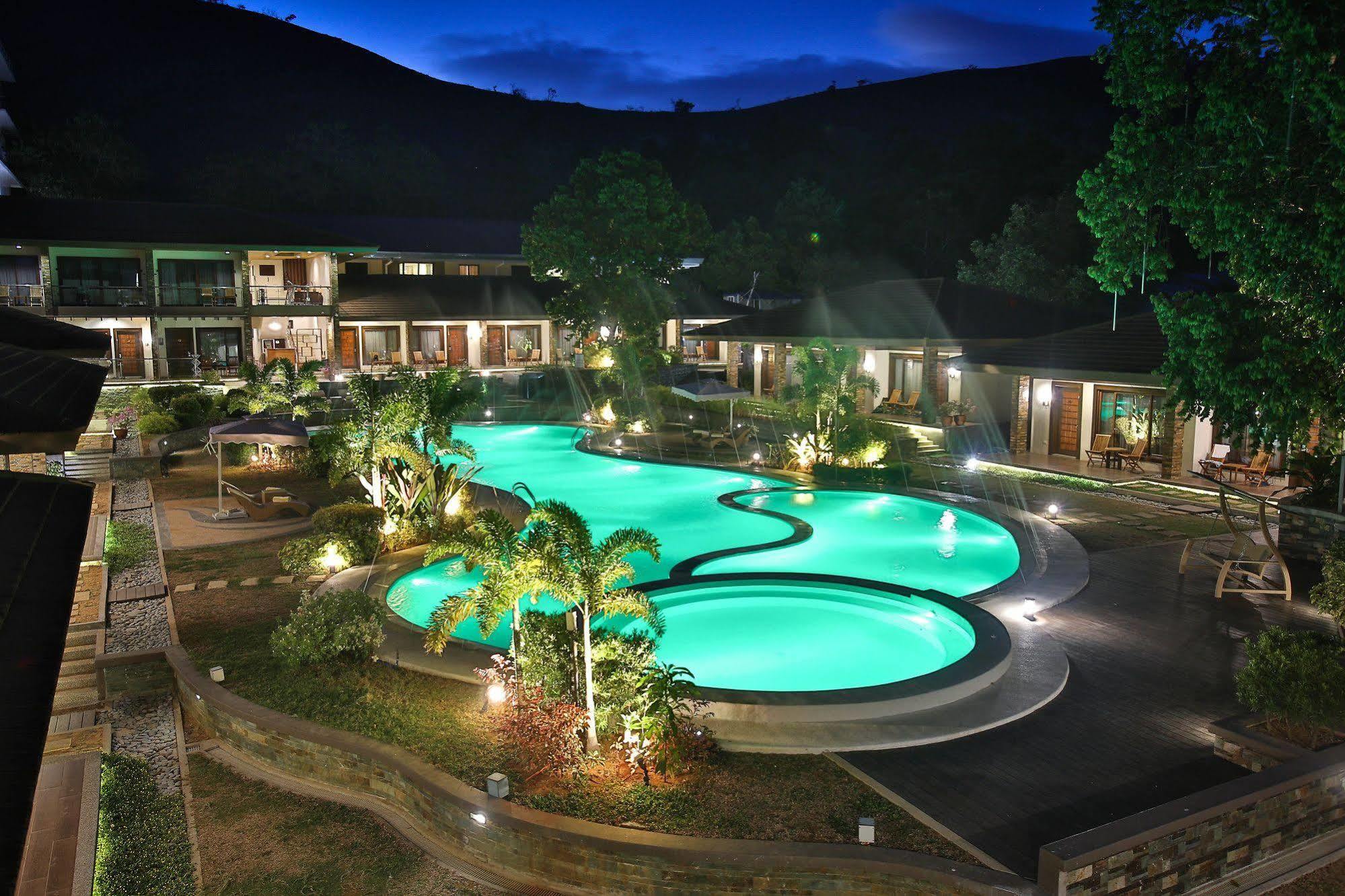 Coron Soleil Express Hotel Bagian luar foto